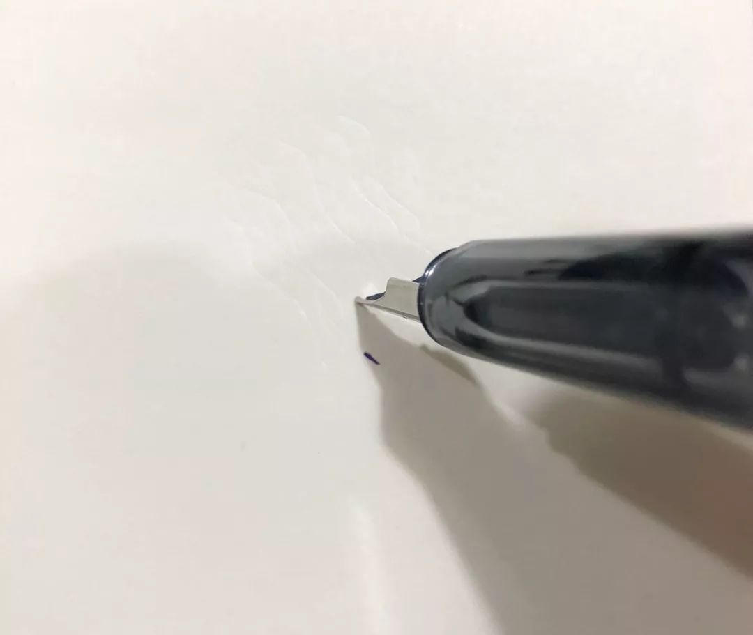 你真的会用铅笔吗,你真的会用毛笔吗