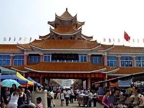 最齐全的全国奇石交易市场 (最真实的奇石市场在哪儿呢)