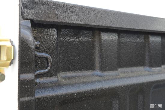 福田拓陆者e5可以装多少升的油,福田拓陆者e5柴油滤芯拆卸视频