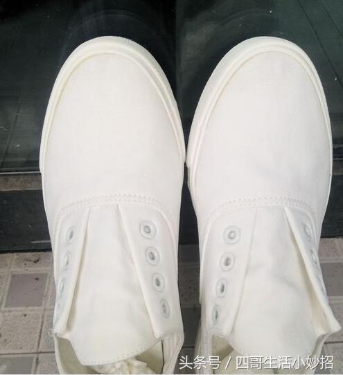 小白鞋怎么清理呀,小白鞋怎么清理才干净