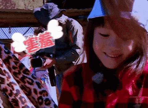 钟丽缇和女儿穿公主装视频,钟丽缇女儿考拉14岁近照