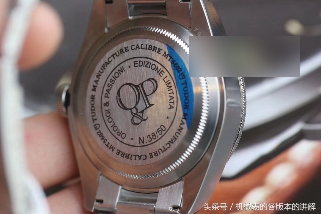 帝舵小黑花系列图片,帝舵79230n小黑盾用什么机芯