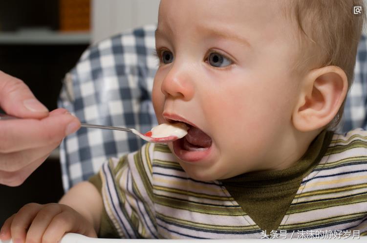 婴儿服用抗生素后不吸收营养,宝宝吃抗生素影响吃饭吗