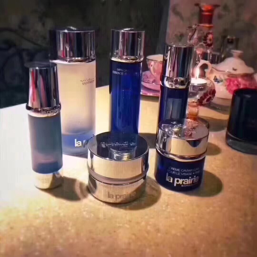 女生年薪多少才能买得起laprairie、lamer、SKII等高端护肤品？