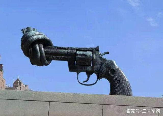 各国送给联合国的宝鼎,中国给联合国送什么文物