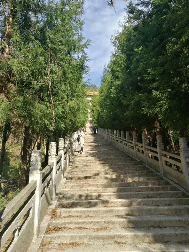 黄冈旅游一日游 (武汉黄冈景区有哪些景点)