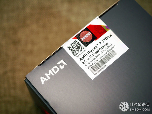 Zen+启动！船新组合RyzenR72700X+华硕ROGX470F—RGB开箱