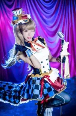 coser槌楅奔闇忓効鍐欑湡,槌楅奔闇忓効coser