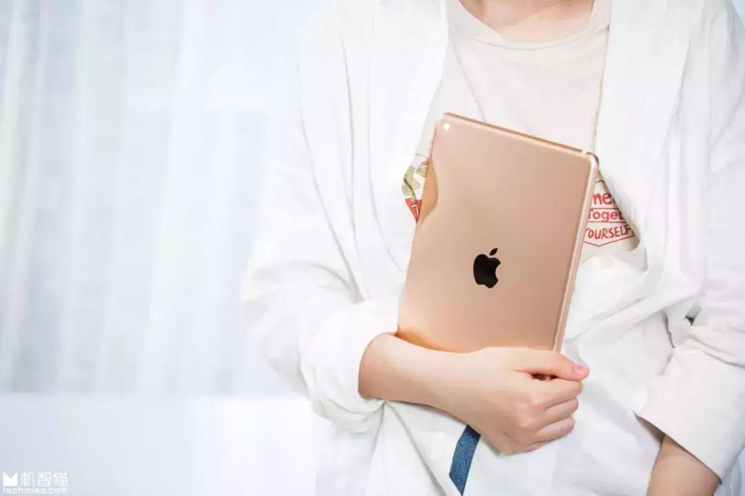 ipad9.7寸是最新第几代,9.7英寸ipad和10.9英寸ipad对比