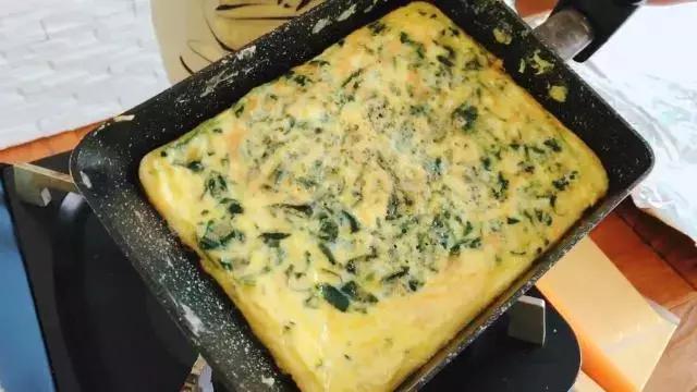 三文鱼辅食粥1岁以上的做法,三文鱼白米粥辅食怎么做