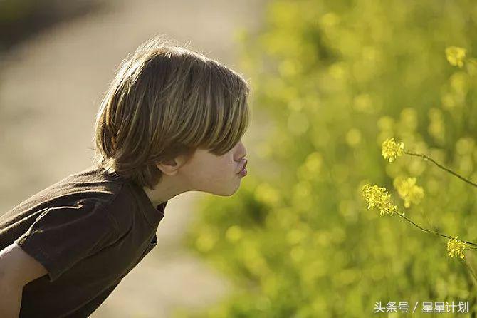 自闭症儿童言语矫正,语言表达训练方法自闭症