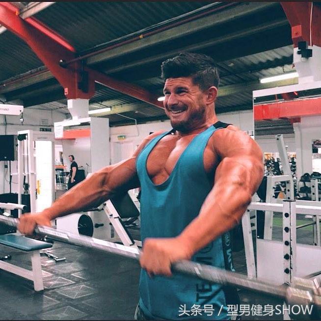 最强手臂维度训练,增加手臂围度三头还是二头