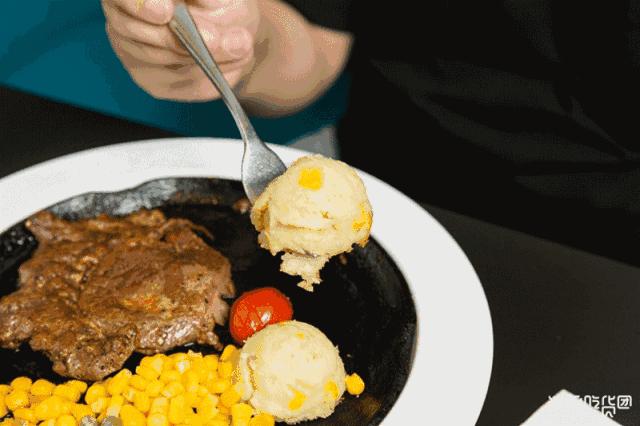 300+直营店的老牌餐厅，刚开春TA就被“绿”了？