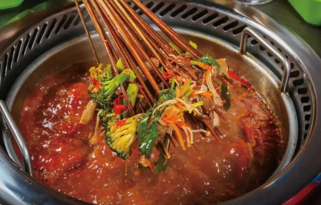 年收上亿元，虾火锅女王进军串串火锅，半年开30家店