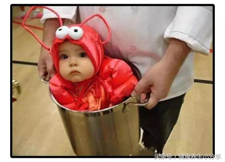 新奥尔良也从来不存在烤鸡翅和烤鸡腿堡那只有吃不完的小龙虾