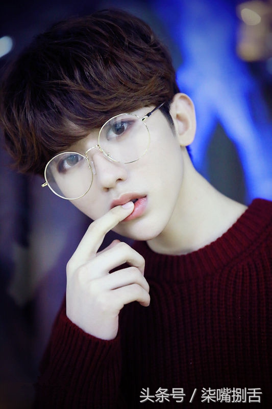 16位98年出生的明星，有的正当红，有的已过气，你喜欢谁？