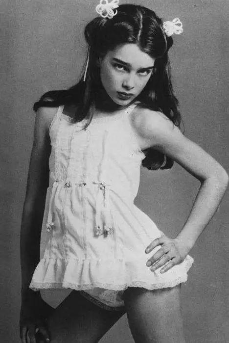 10岁全裸上镜《花花公子》，她的美貌被好莱坞誉为世界第八大奇迹