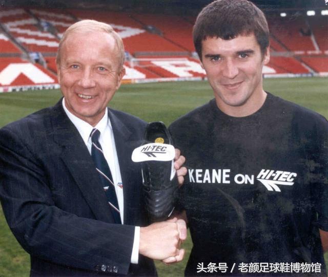 1970年世界杯足球鞋,2006世界杯猎鹰足球鞋