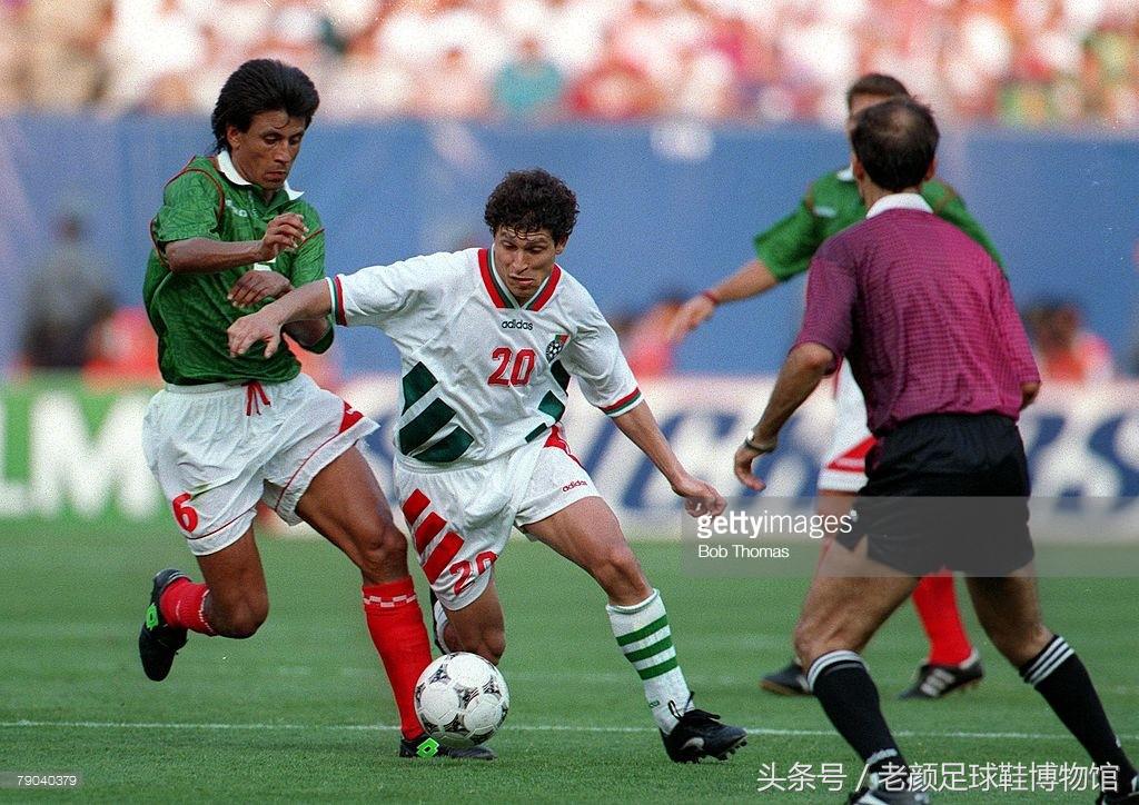 1994世界杯足球鞋回顾视频,2010世界杯足球鞋款式