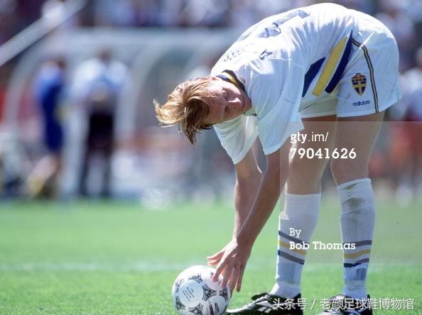 1994世界杯足球鞋回顾视频,2010世界杯足球鞋款式