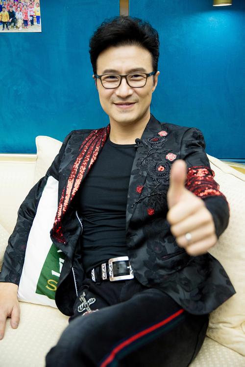 许巍汪峰朴树郑钧属于摇滚吗,周杰伦对汪峰许巍朴树的评价