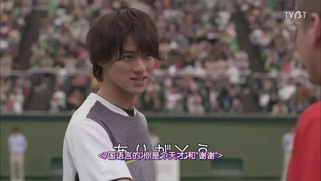 剧情老套夸张但没有违和感 (剧情很老套但是很好看)