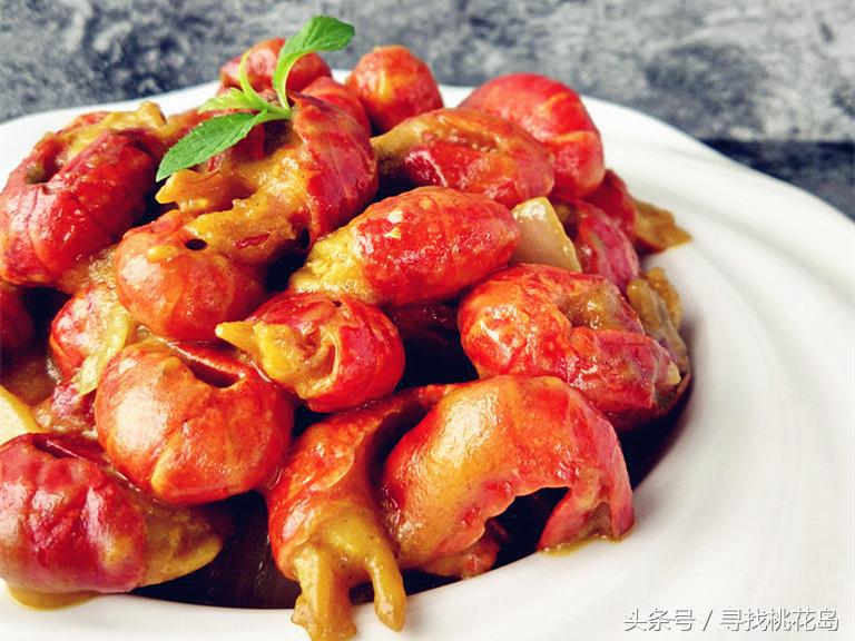 蒜蓉麻辣五香小龙虾哪个味道更好,这几种口味的小龙虾好吃到爆
