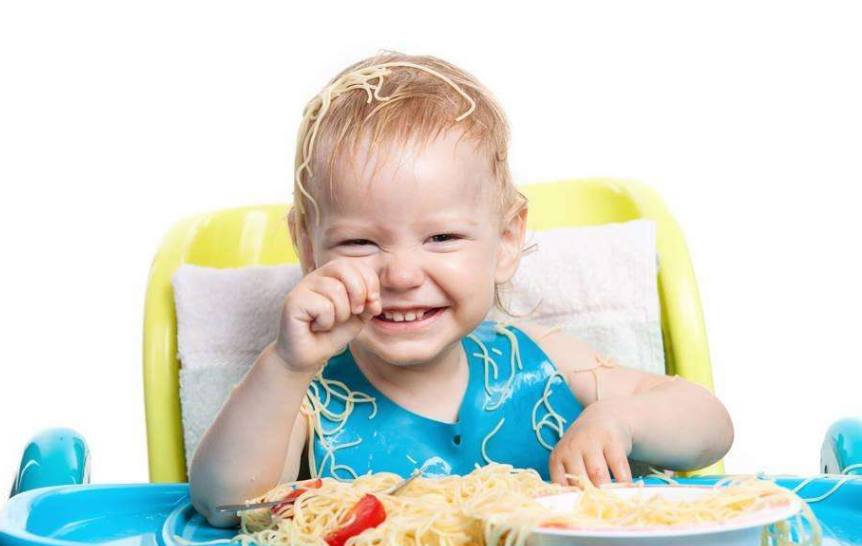 爆！宝宝吃饭不香怎么办，父母需不需要吊孩子的“胃口”?