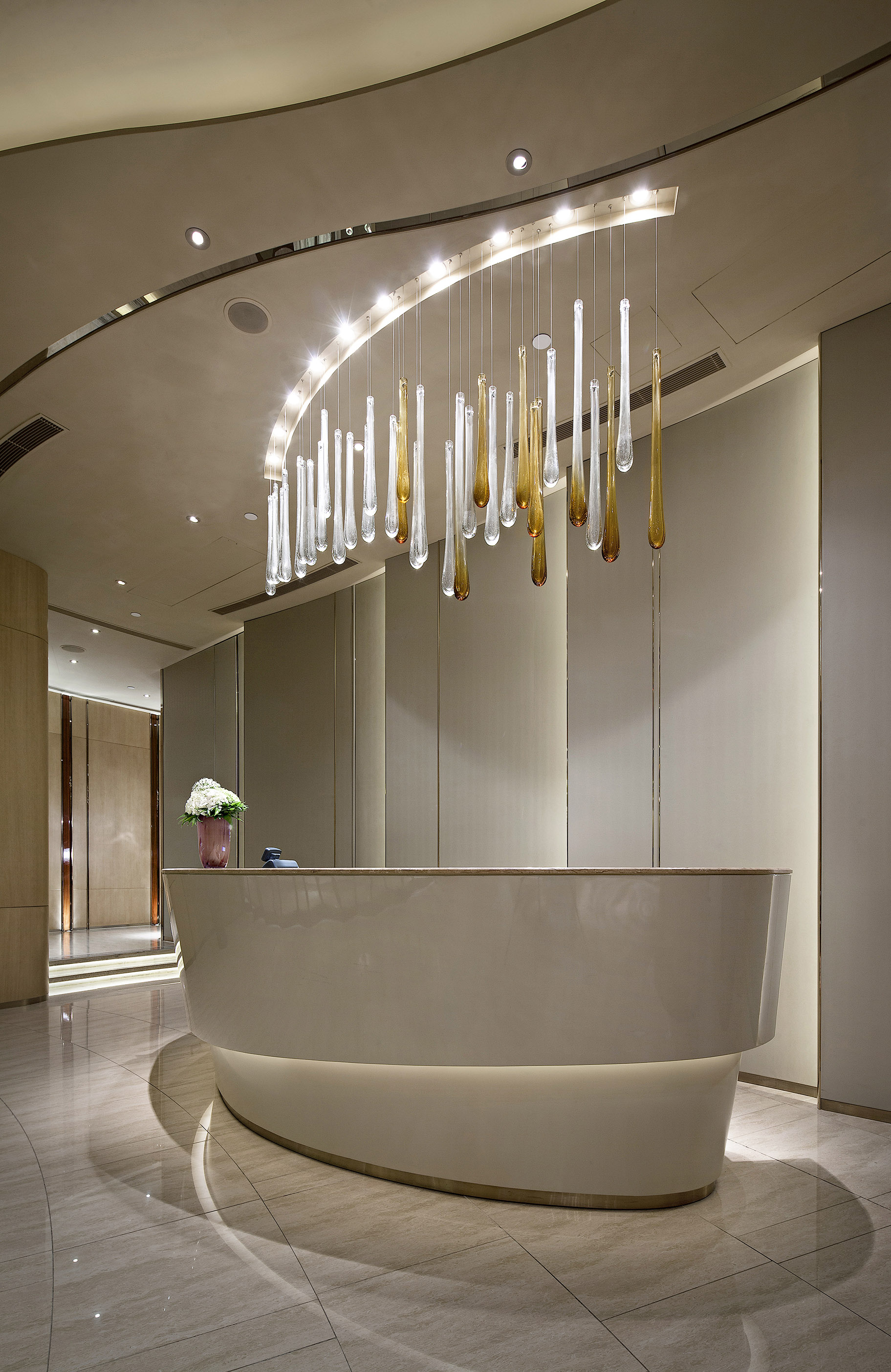 婢抽棬鍚夋簮姘寸枟,婢抽棬澹瑰彿姘寸枟