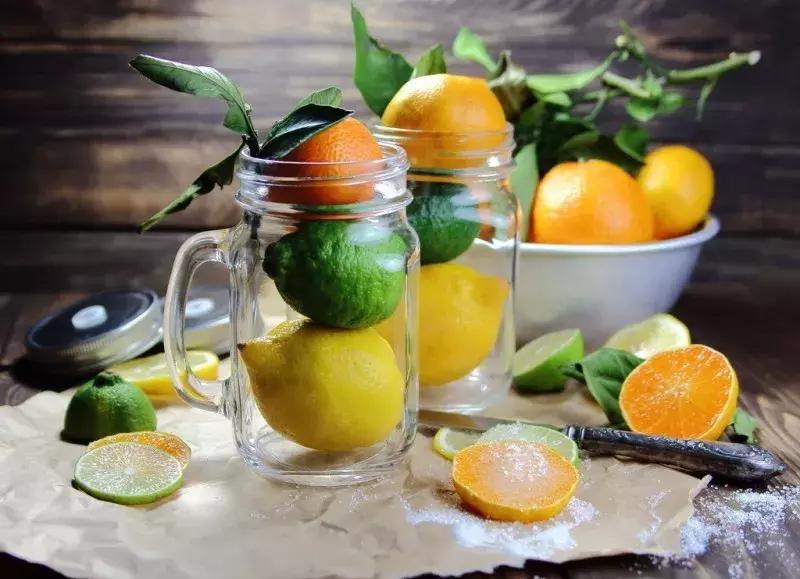 挤黑头痘痘粉刺闭口,怎么去除闭口痘