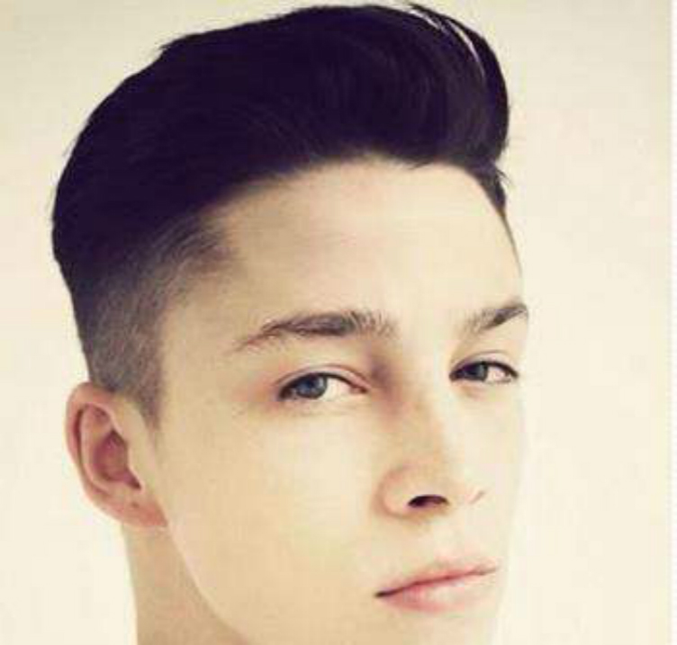 大脸剪什么发型好看男生,我脸大我骄傲