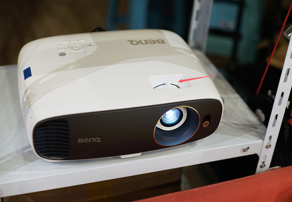 明基4k8917家用投影机试用！一万出头的4K家庭影院高性价比之选