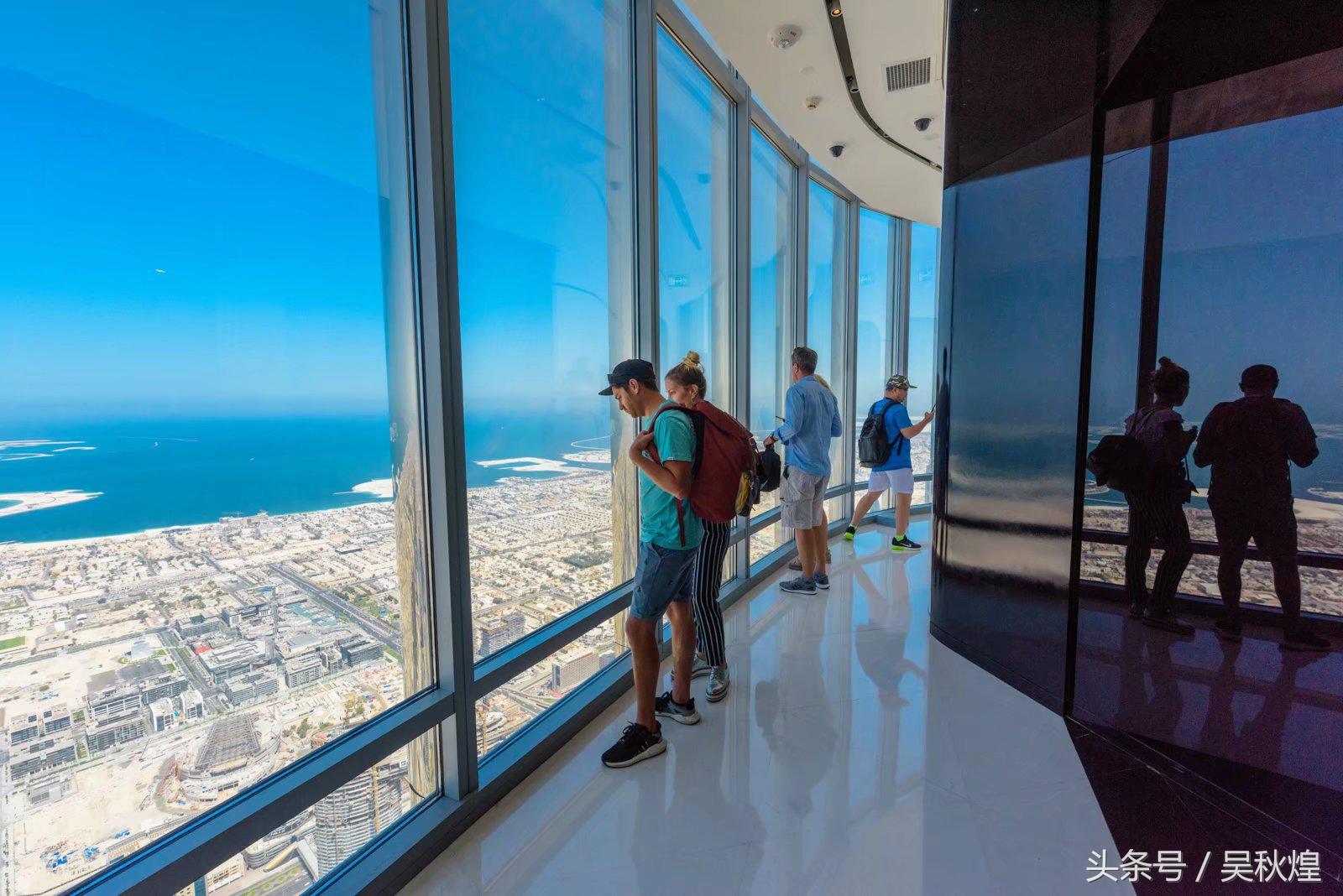 828米迪拜哈利法塔,迪拜哈利法塔828米夜景