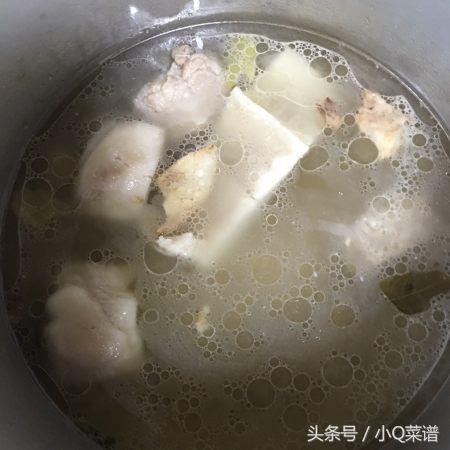 天热不想吃饭请问煮点啥吃,天热没菜怎么吃面条好吃