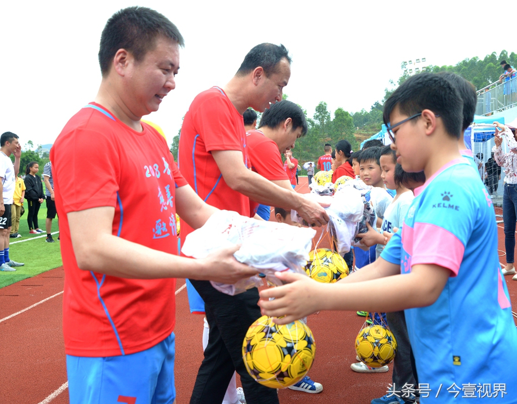 广西青少年足球超级联赛来宾,广西柳州青少年足球联赛
