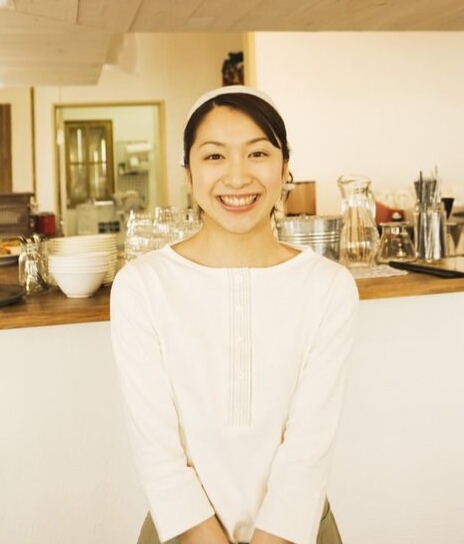 餐厅服务员如何去要好评,餐厅服务员怎么服务好客人