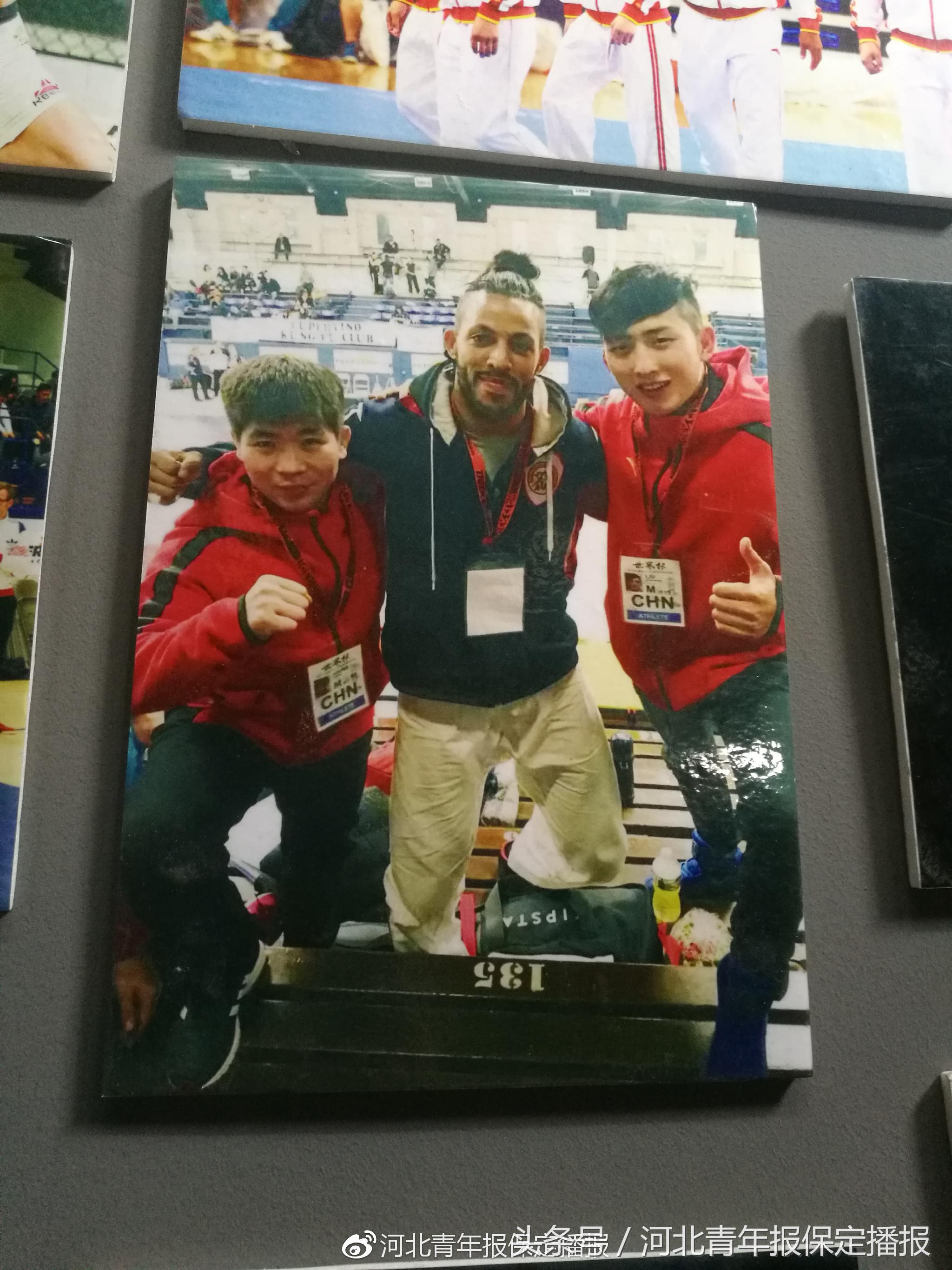保定三个年轻小伙子,全国摔跤第一人