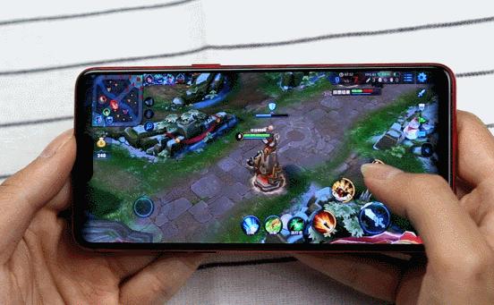 成为手游玩家最爱，OPPOR15携“游戏3.0”一骑绝尘