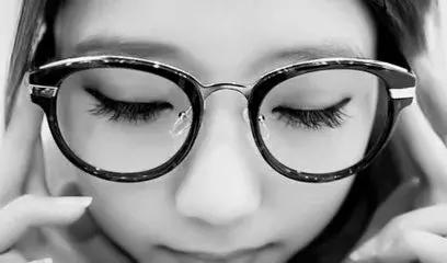 近视眼可以考驾照吗轿车,近视能学b2吗