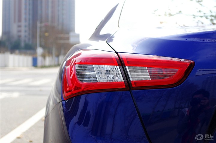 玛莎拉蒂ghibli2.0t加速测试,玛莎拉蒂ghibli标准版测评