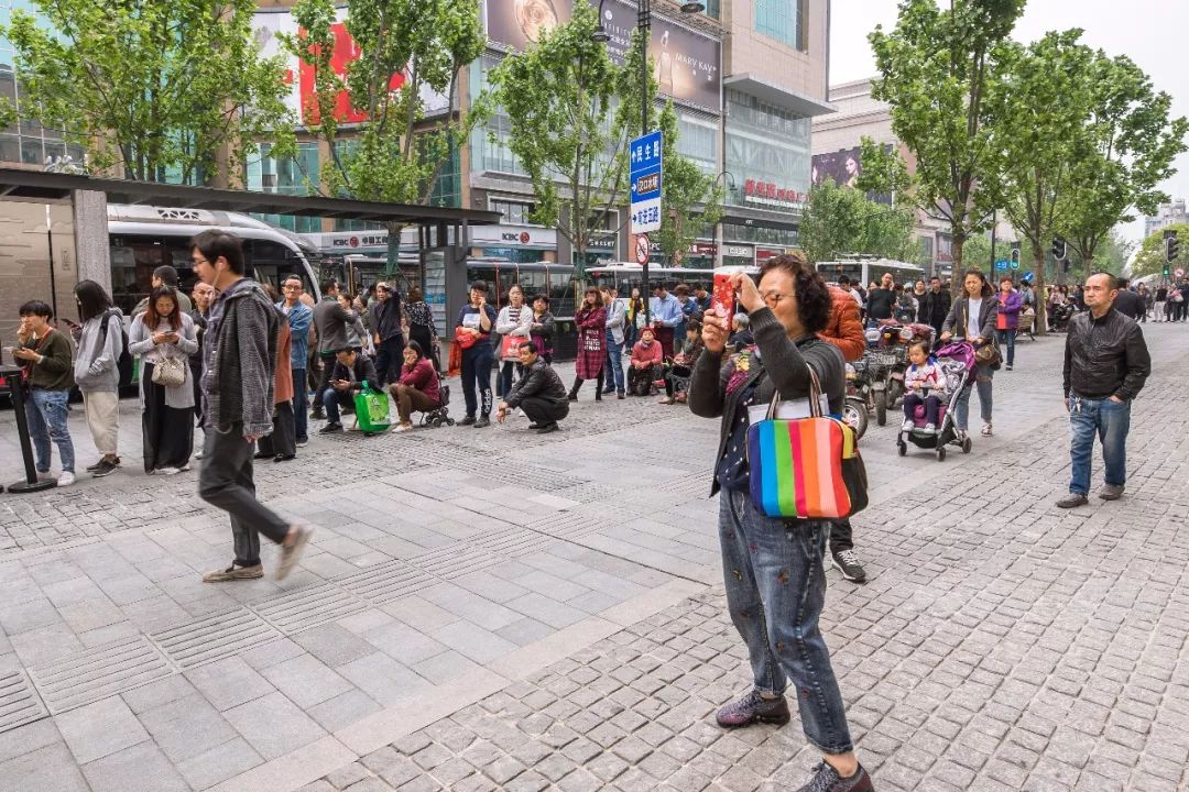 在决定去排鲍师傅前,我建议你点进来看看