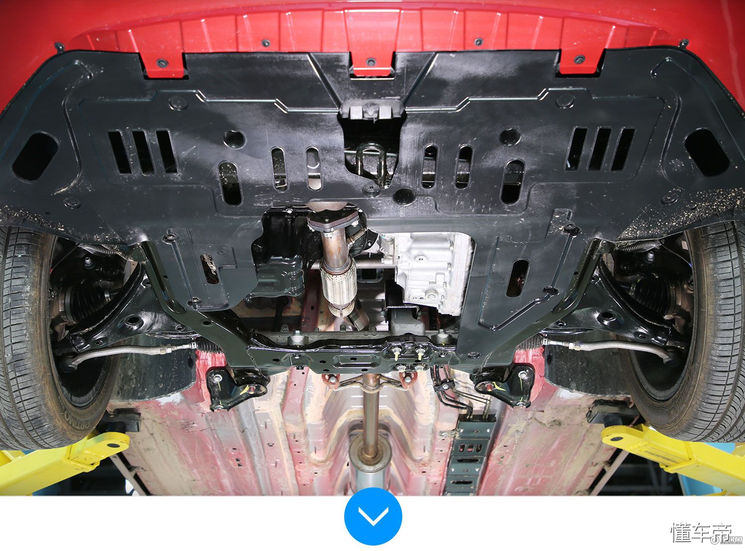 长安逸动plus1.4t蓝鲸版碰撞拆解,长安逸动plus2023前后防撞梁拆解