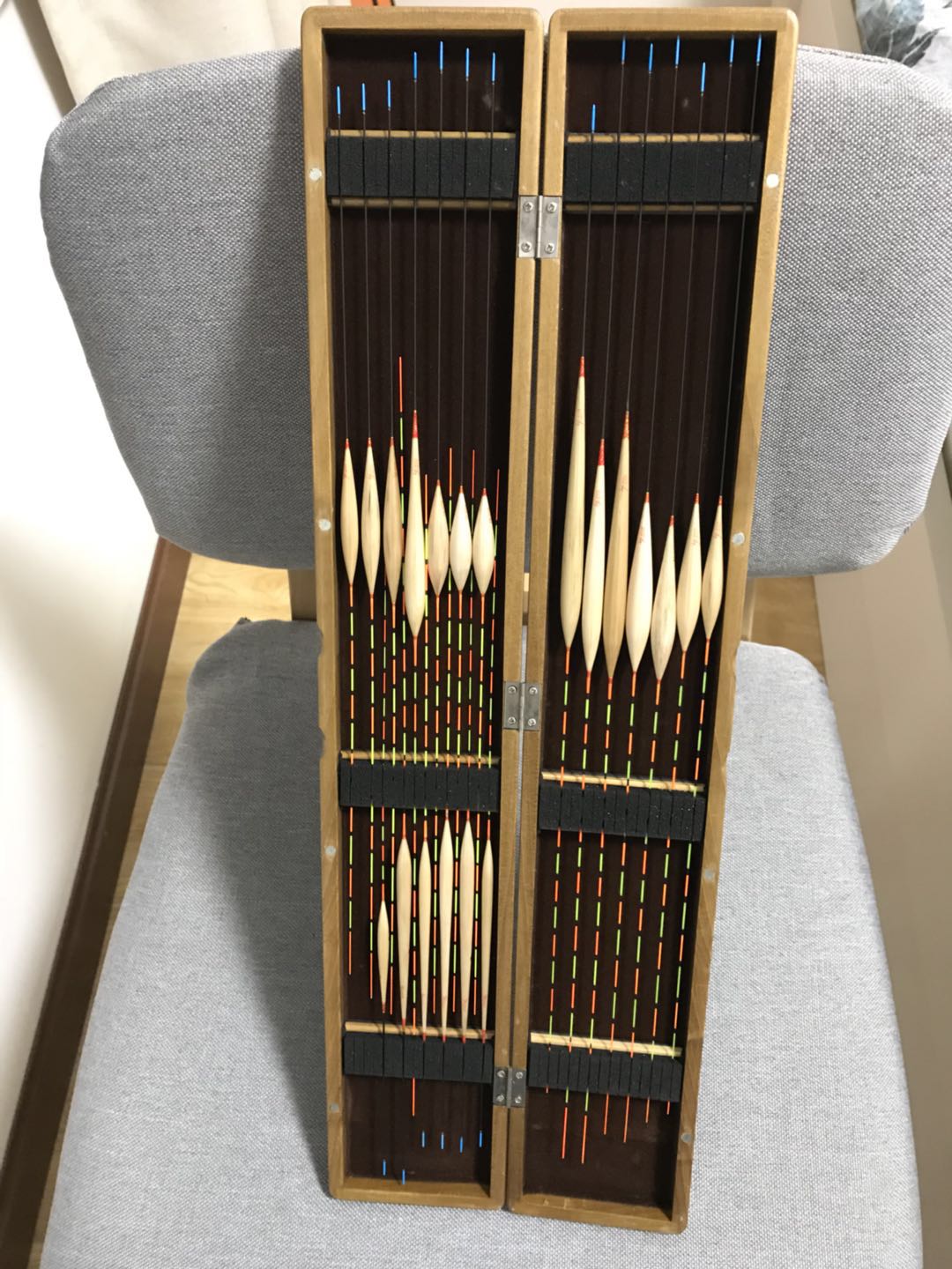 软尾浮漂和硬尾哪个抗流水,软尾和硬尾浮漂哪个不易断