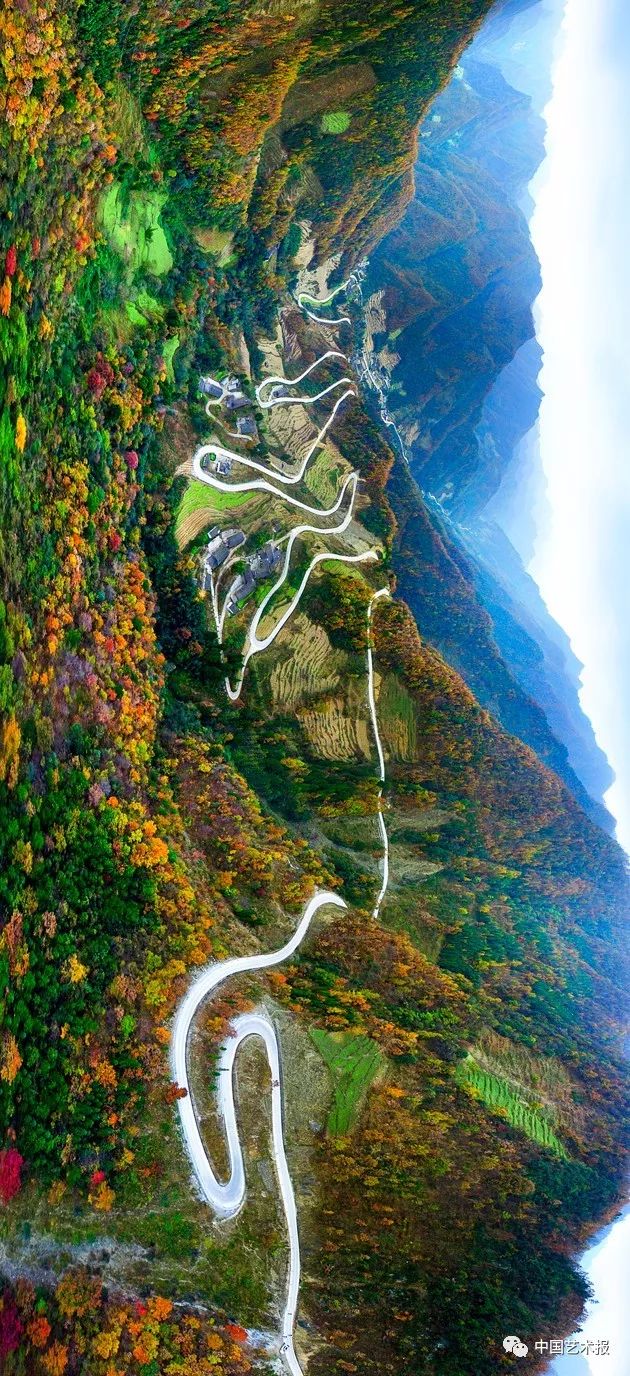 汶川大地震志愿者影集,汶川十年影像