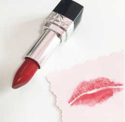 迪奥大牌口红推荐排行榜前十名,兰蔻口红196和迪奥999哪个更好看