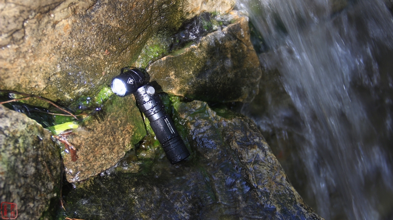 全能小怪-NITECOREMT21C使用体验