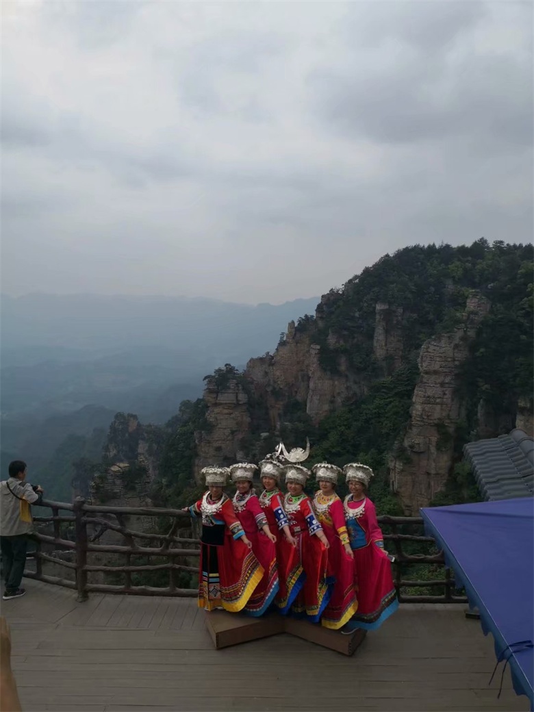 香港人组团游张家界,姐妹相约张家界三日游