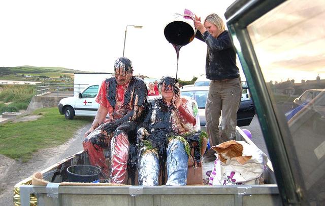 史上最奇葩的洞房习俗,100秒看懂古代奇葩婚俗