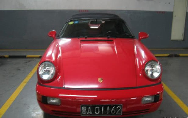 保时捷卡宴二手车2018标配款价格,2009款保时捷911现在多少钱二手车