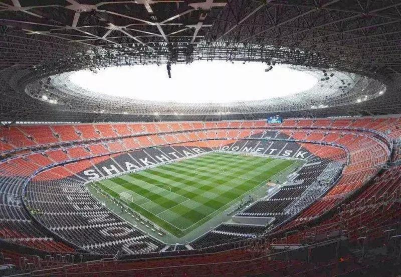 红色塑胶跑道上色怎么擦掉,为什么塑胶跑道是红色